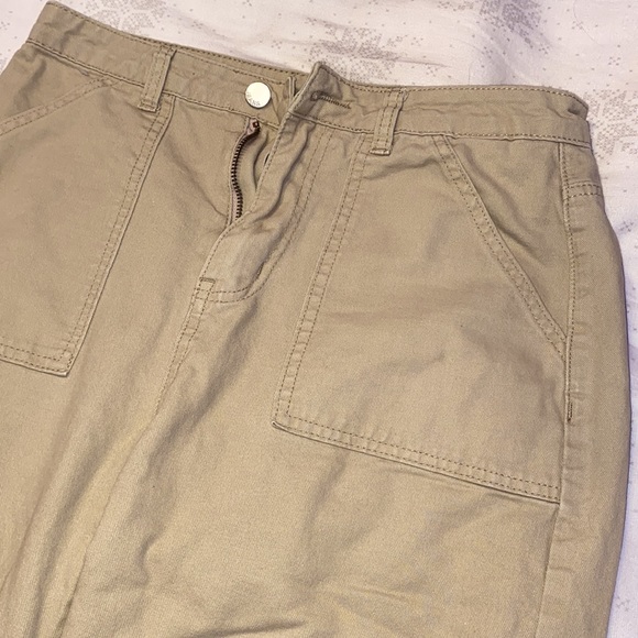 small khaki pants - Picture 2 of 3